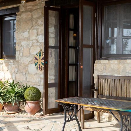 'I Folia' Village House With Roof Garden And Terrace Pissouri Dış mekan fotoğraf